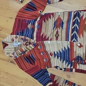 Northern Isles hand knitted sweater size M